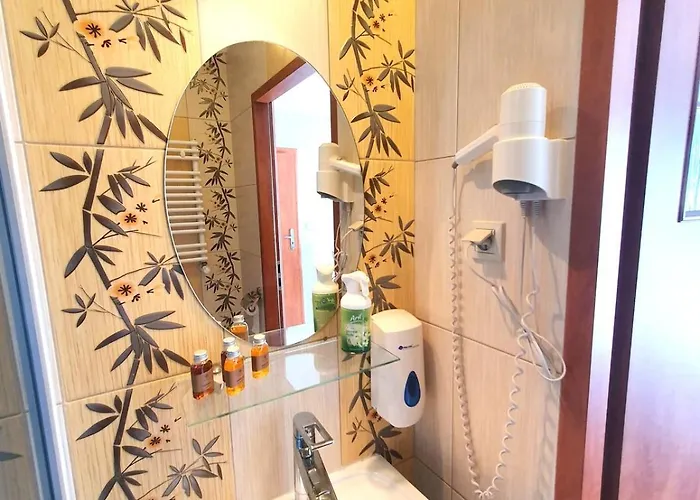 Avatar - 50 M Od Plazy, Centrum, Glowny Deptak 3*